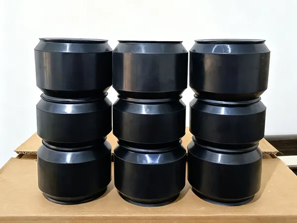 Packer rubber elements stacked on packing boxes